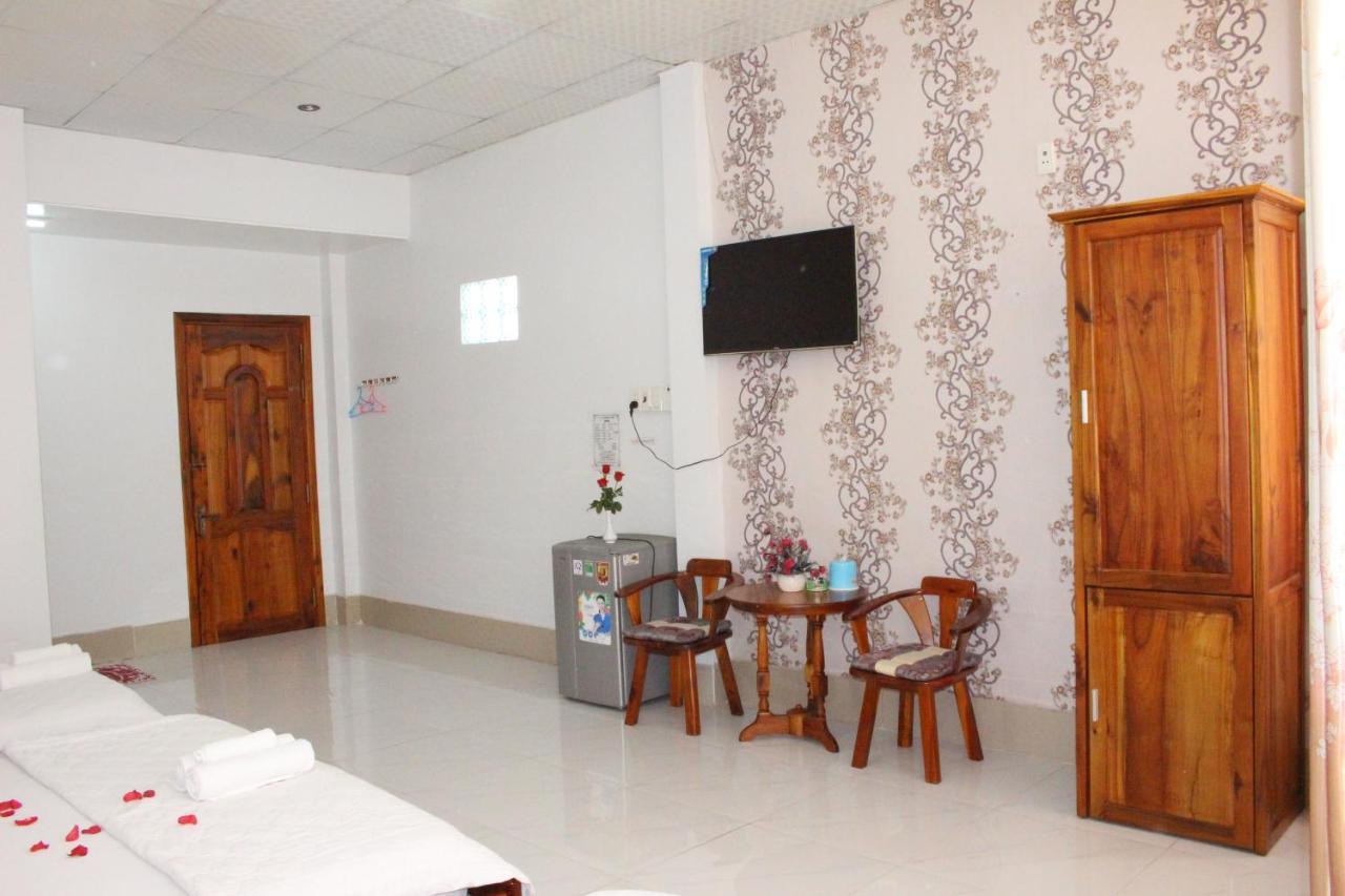 Ngoc May Guesthouse Châu Đốc Zewnętrze zdjęcie